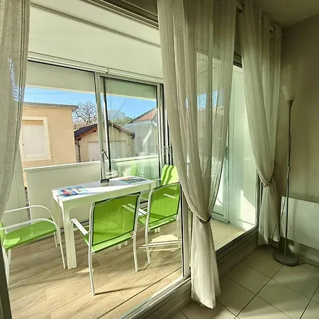 Apartman Renove A 350m De La Plage, *