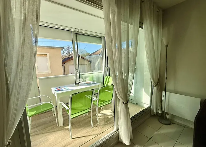 Lejlighed Renove A 350m De La Plage, *